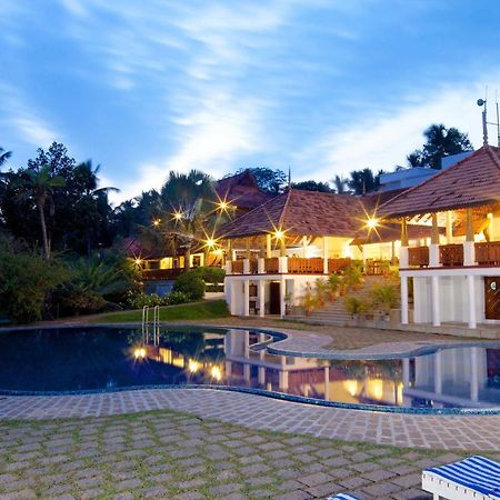 The Travancore Heritage Beach Resort Ковалам Екстериор снимка