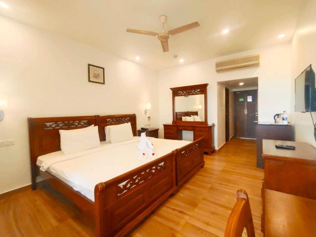 The Travancore Heritage Beach Resort Ковалам Екстериор снимка