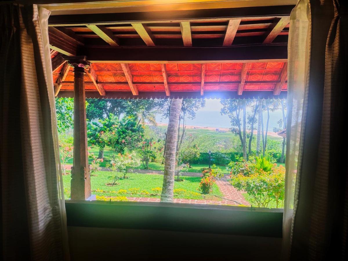 The Travancore Heritage Beach Resort Ковалам Екстериор снимка