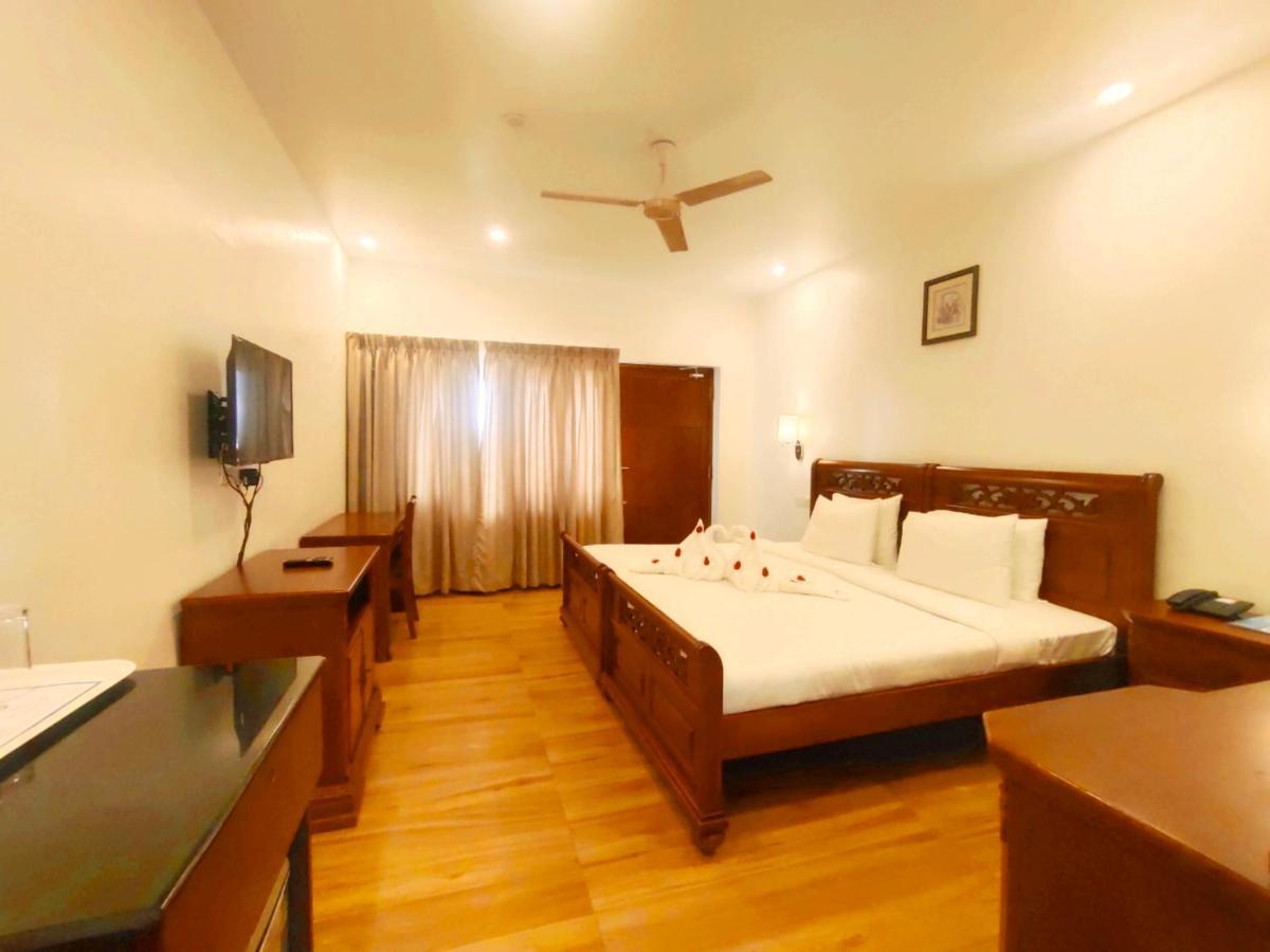 The Travancore Heritage Beach Resort Ковалам Екстериор снимка