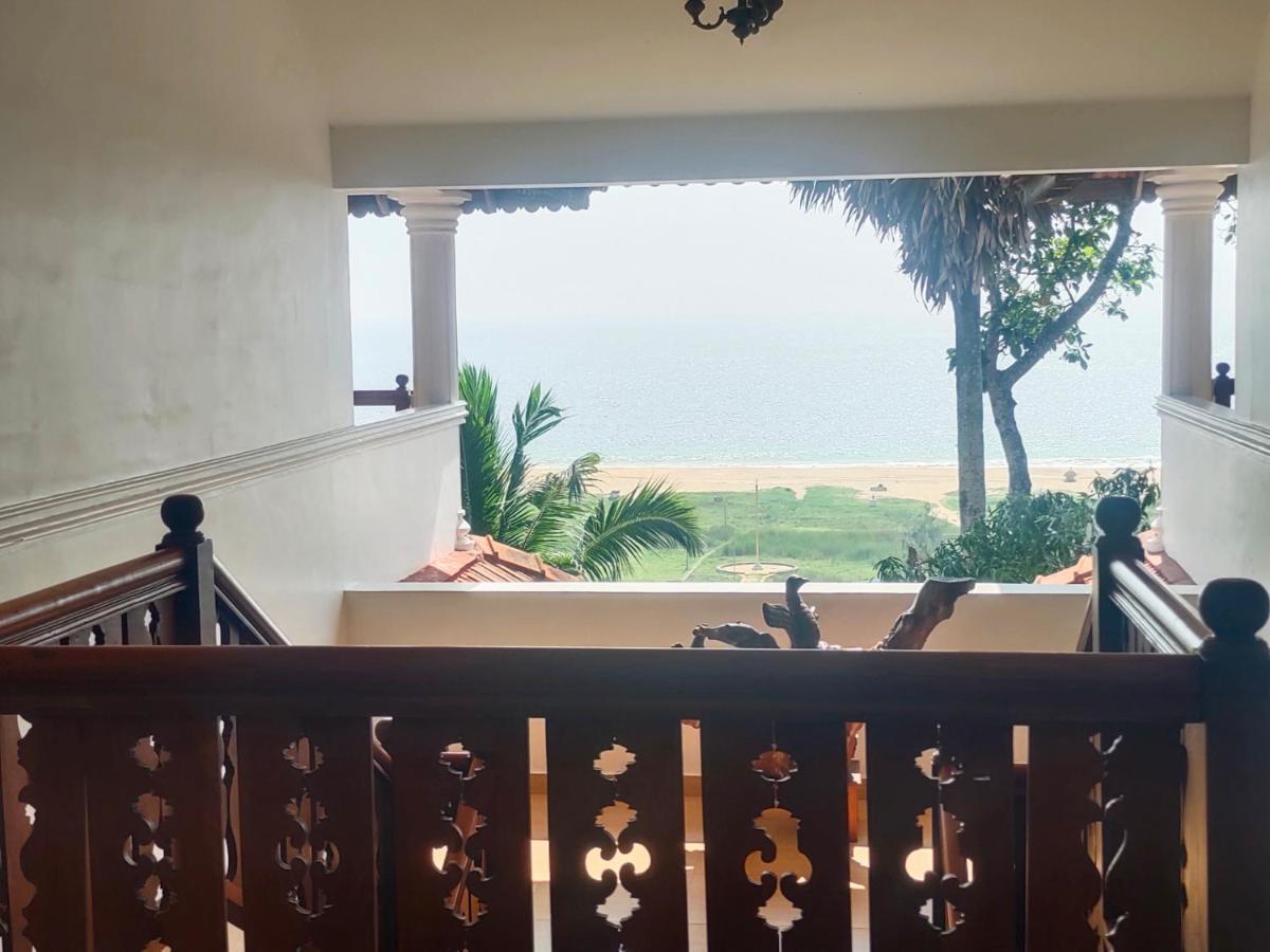 The Travancore Heritage Beach Resort Ковалам Екстериор снимка