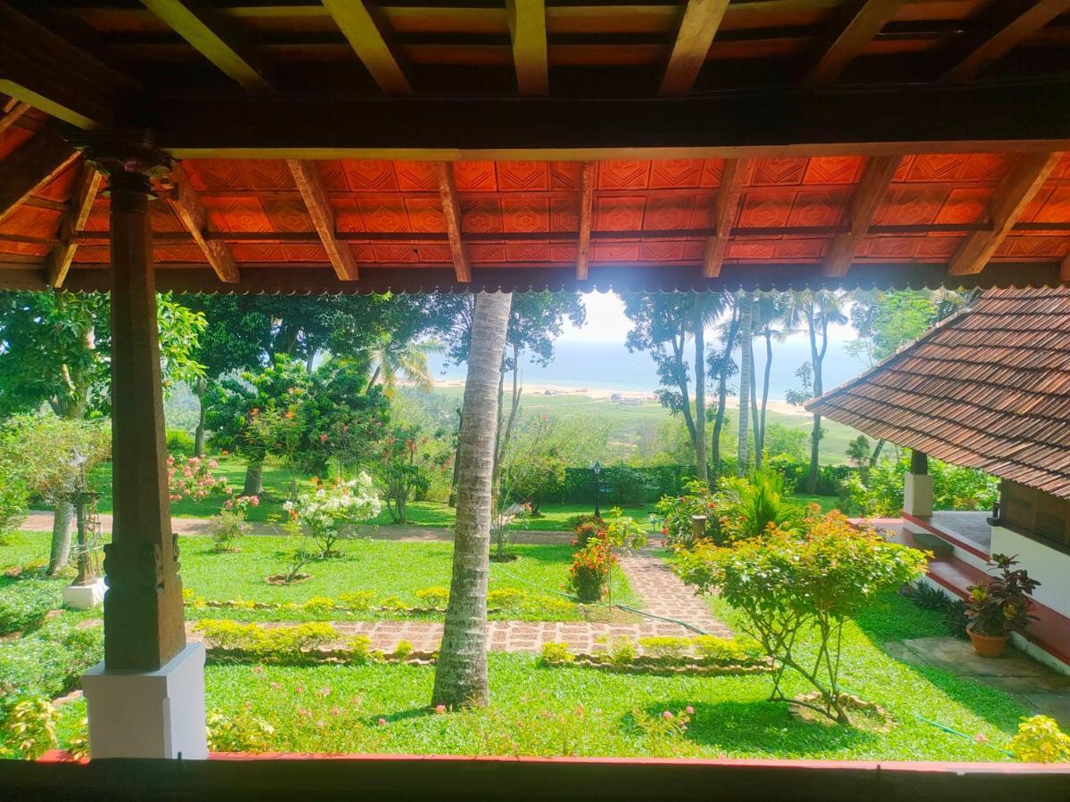 The Travancore Heritage Beach Resort Ковалам Екстериор снимка