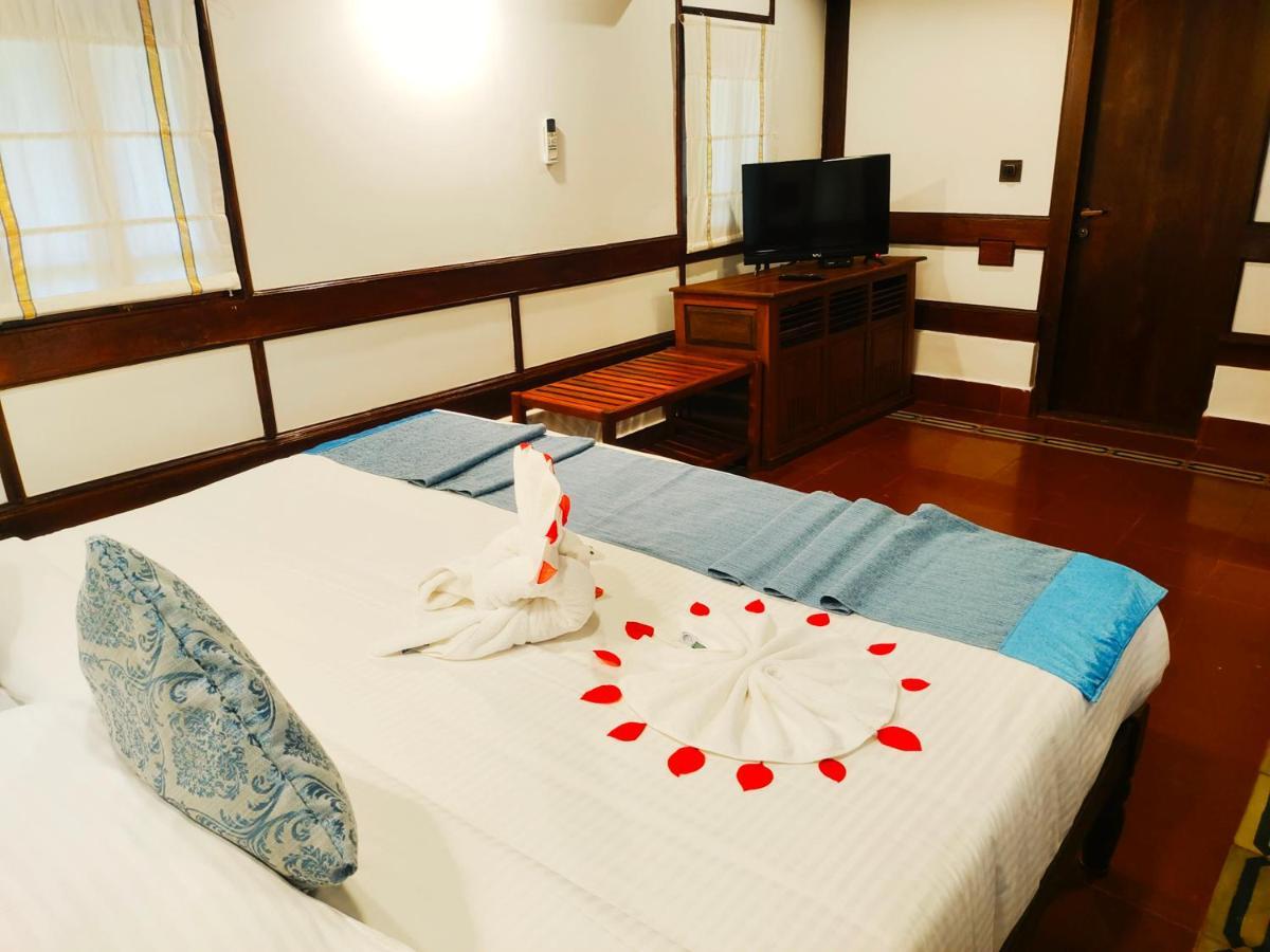 The Travancore Heritage Beach Resort Ковалам Екстериор снимка