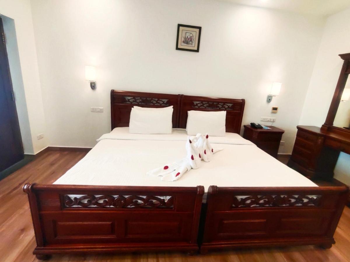 The Travancore Heritage Beach Resort Ковалам Екстериор снимка