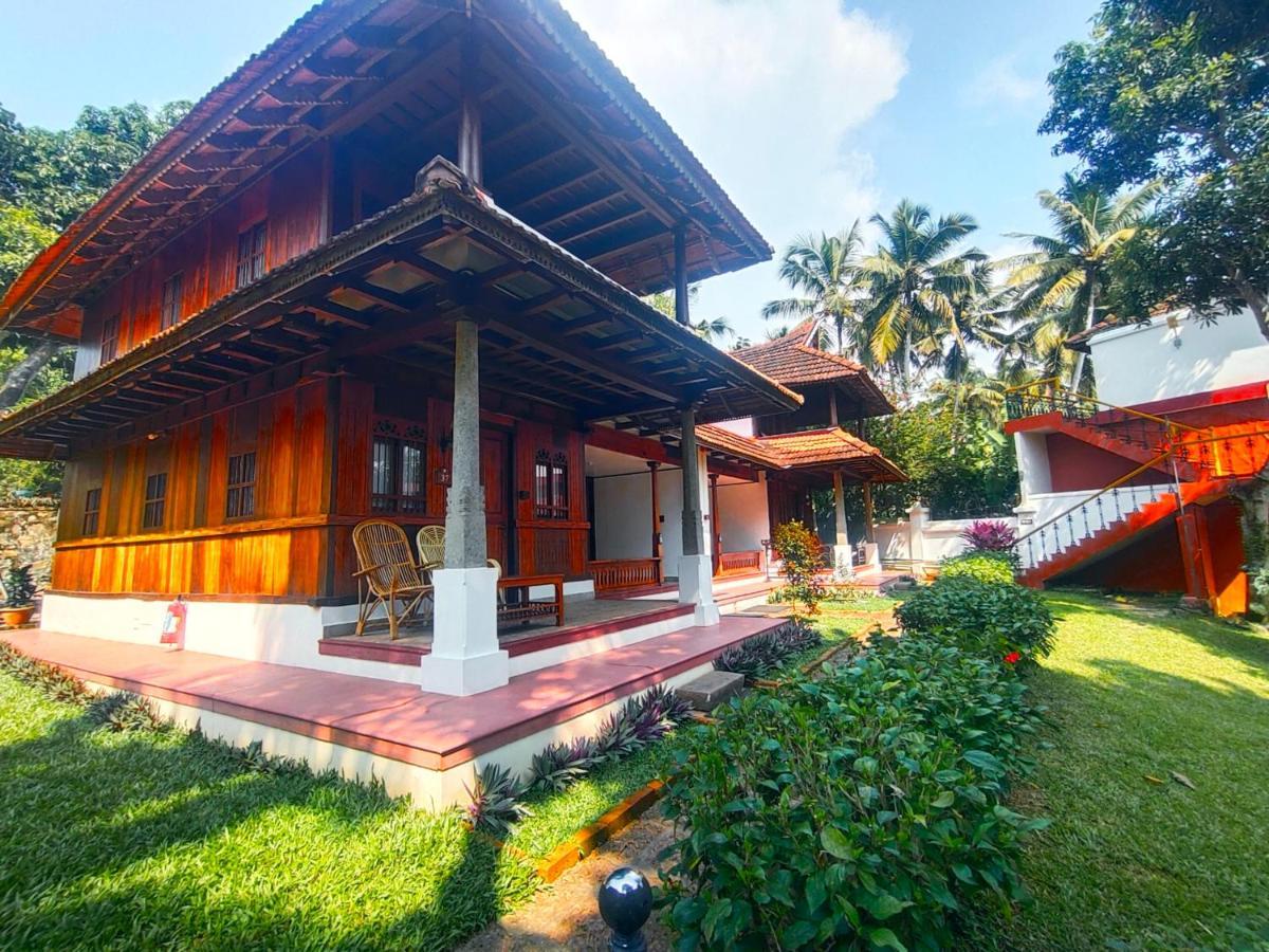 The Travancore Heritage Beach Resort Ковалам Екстериор снимка